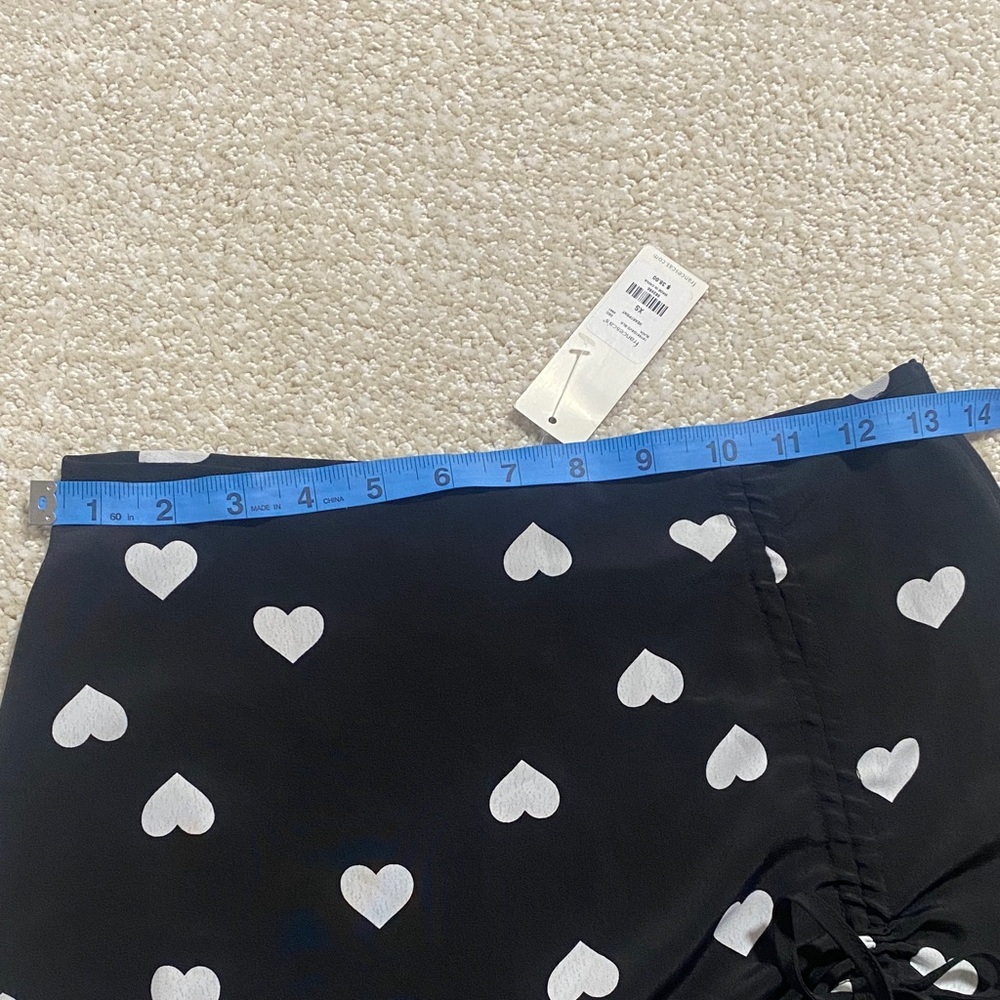 Miami Black and White Heart Mini Skirt - Picture 14 of 15